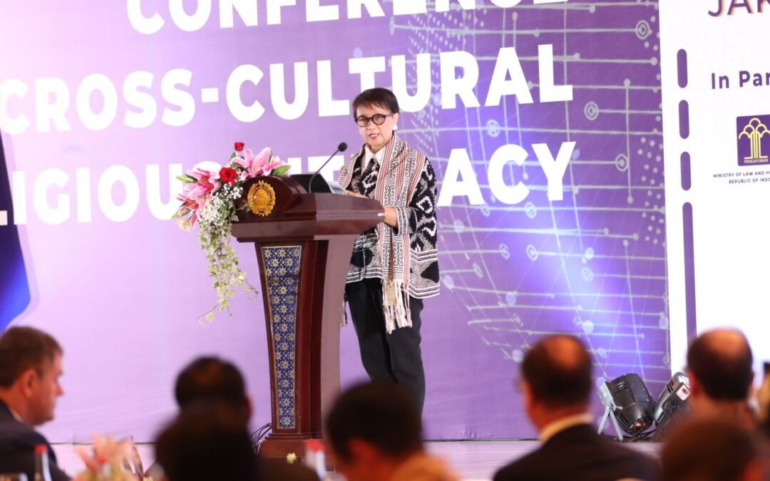 Cross-Cultural Religious Literacy, An Effort to Understand Religious Diversity for Peace